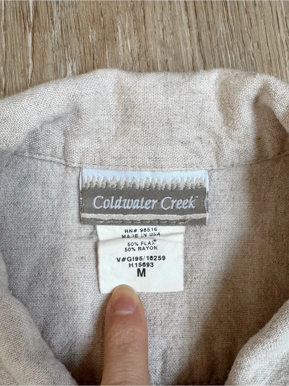 Vintage Linen Rayon Short-Sleeve Button-Up Shirt Beige | Oversized Relaxed Fit - Picture 5 of 6